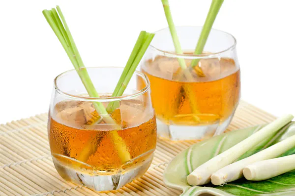 How to Harvest, Store, and Prepare Lemongrass Safely